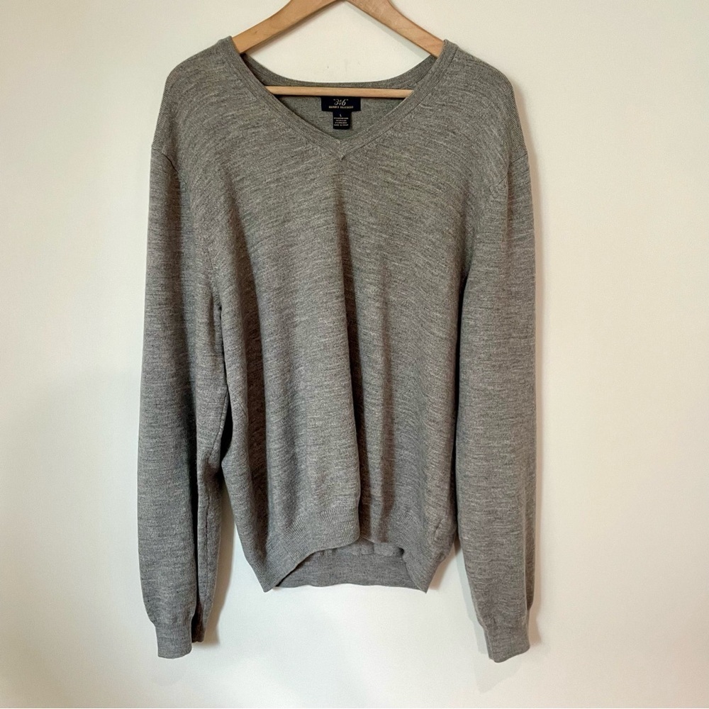 Brooks Brothers Merino Wool Blend Grey V Neck Sweater Size Large